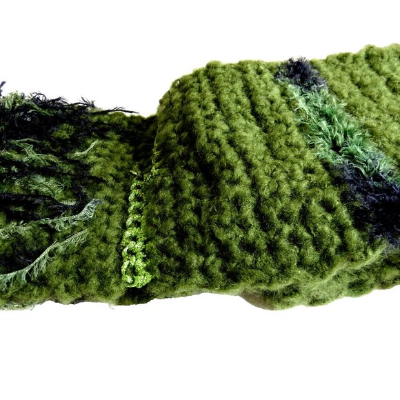 Green Scarf 110x8 Extra Long/Wide Fluffy Unique Handmade Crochet Knit Winter NWT - Picture 6 of 12